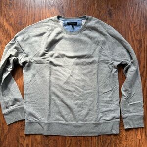 Banana Republic Men's Gray Sweater - Large